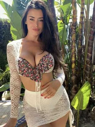 Female Escorts in Roseate House Hotel Hotel